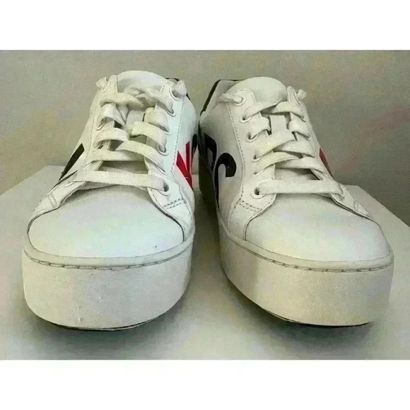 Michael Kors leather sneakers logo wrap around size. 7M patent leather on back - Picture 5 of 9
